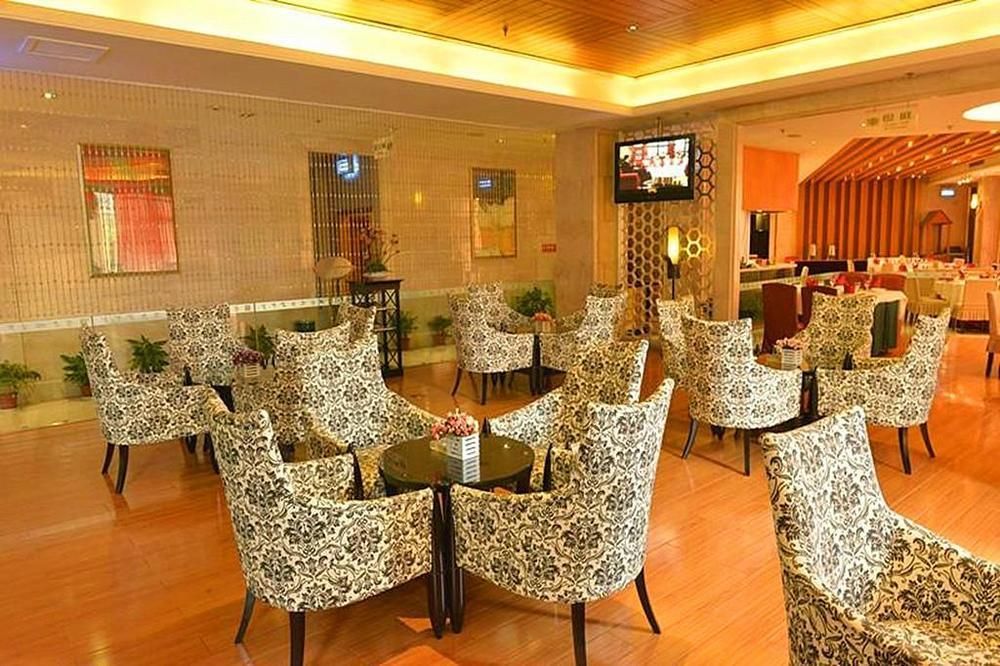 Sprot-Life Garden Hotel Ухан Екстериор снимка