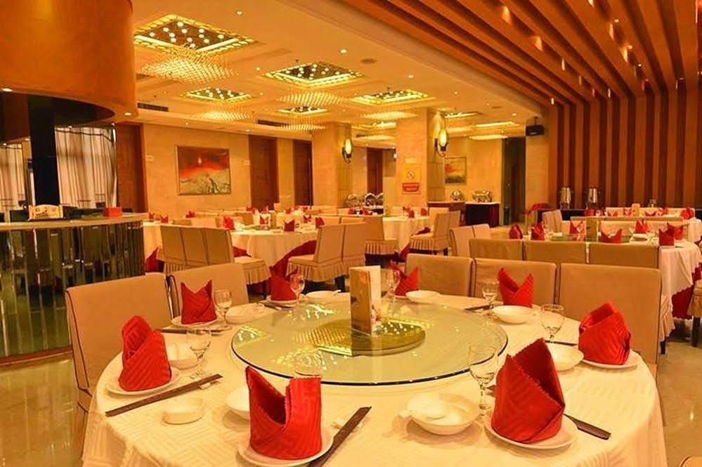 Sprot-Life Garden Hotel Ухан Екстериор снимка